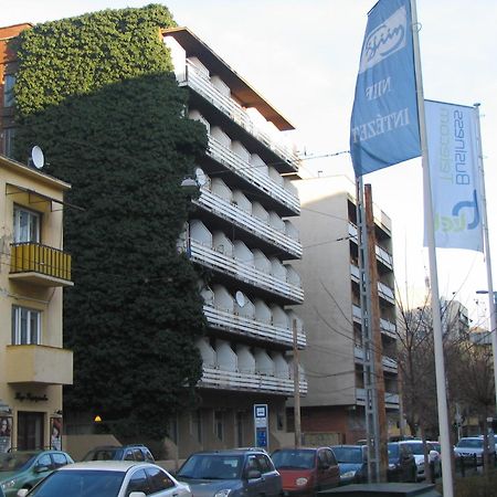 Apartments Leslie Βουδαπέστη Εξωτερικό φωτογραφία