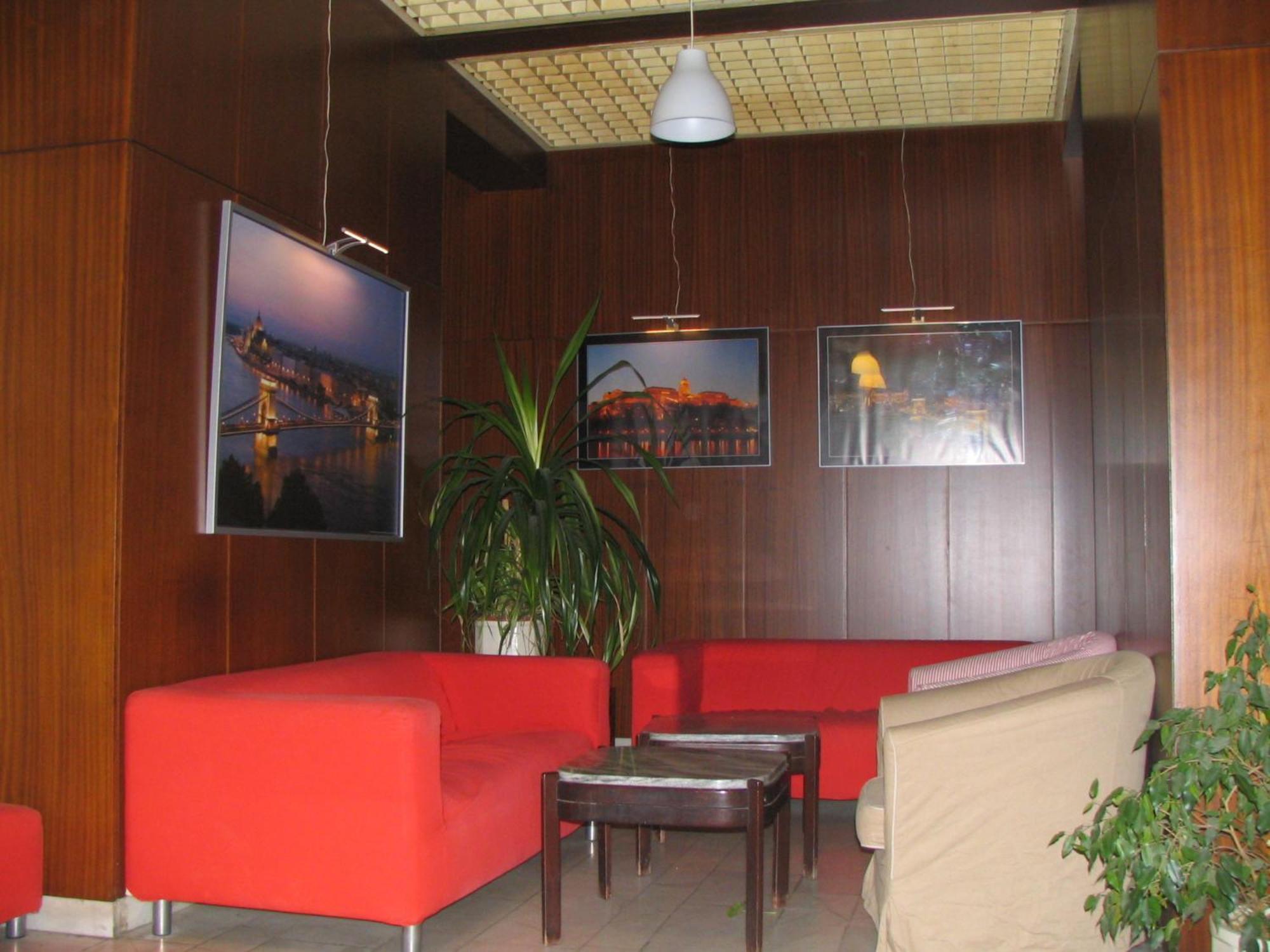 Apartments Leslie Βουδαπέστη Εξωτερικό φωτογραφία